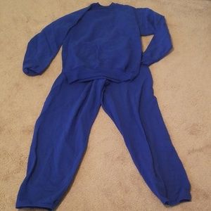 Hanes sweatsuit